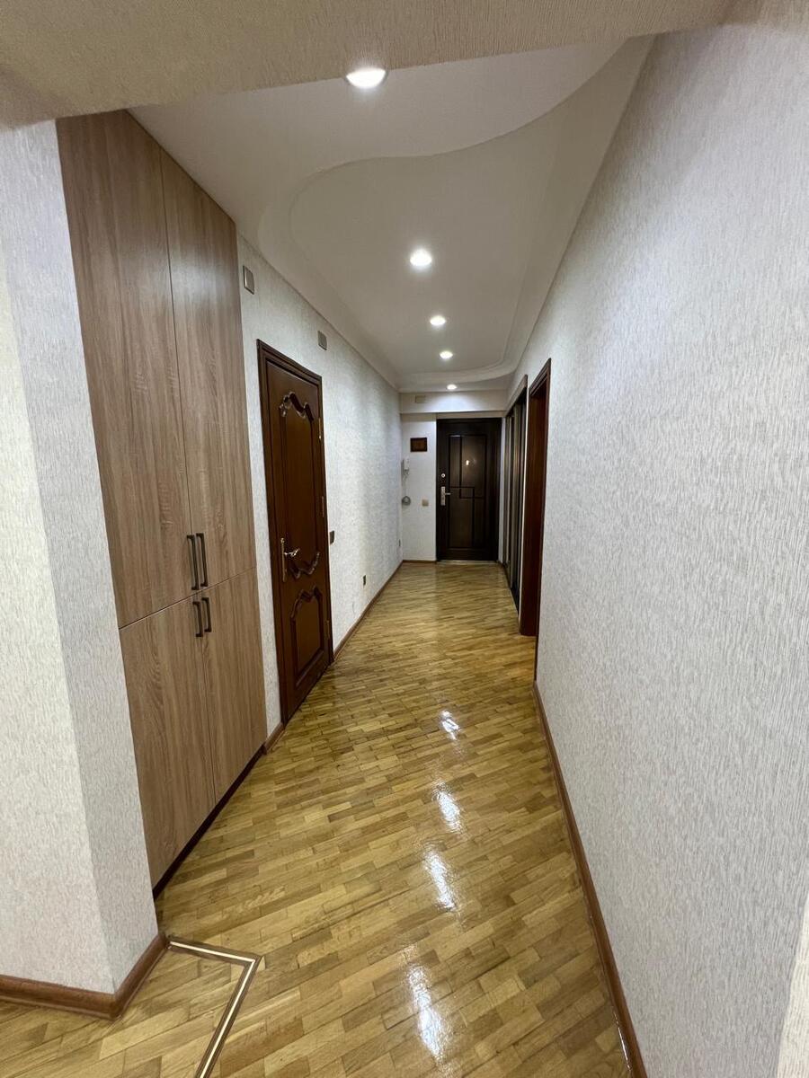 Satılır 3 otaqlı yeni tikili 110 m² — Mənzil, Bakı (2)