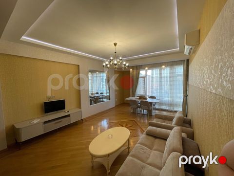 İcarəyə verilir 3 otaqlı yeni tikili 125 m²