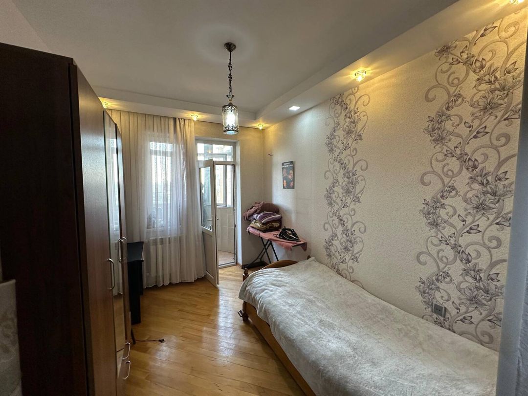 Satılır 4 otaqlı yeni tikili 140 m² — Mənzil, Bakı (7)