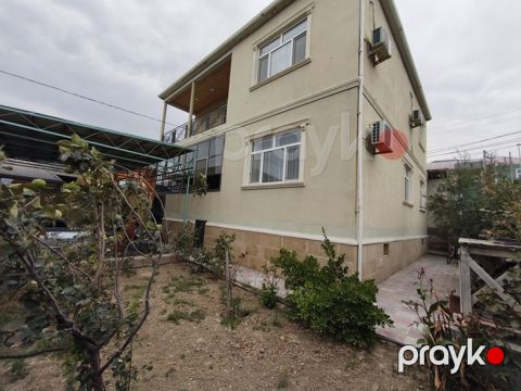 Satılır 6 otaqlı həyət evi/bağ evi 220 m²