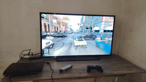 PlayStation 3 (PS3) Slim oyun konsolu dəsti - Konsol: PS3 Slim