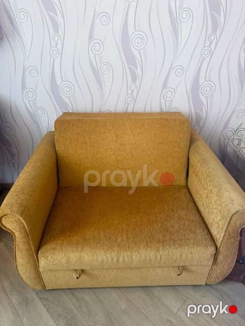 İşlənmiş, Kreslo-kravat — Bakı