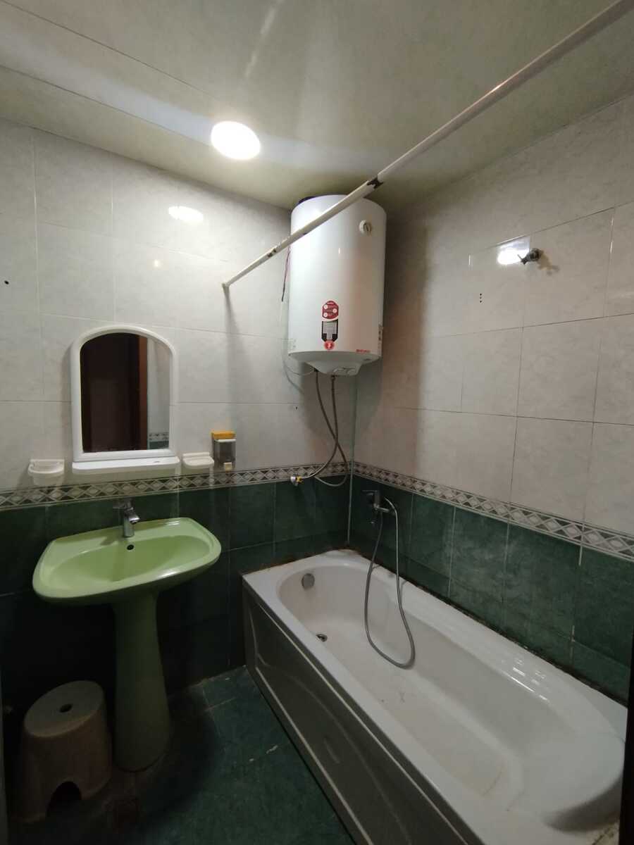 Satılır 3 otaqlı köhnə tikili 80 m² — Mənzil, Bakı (11)