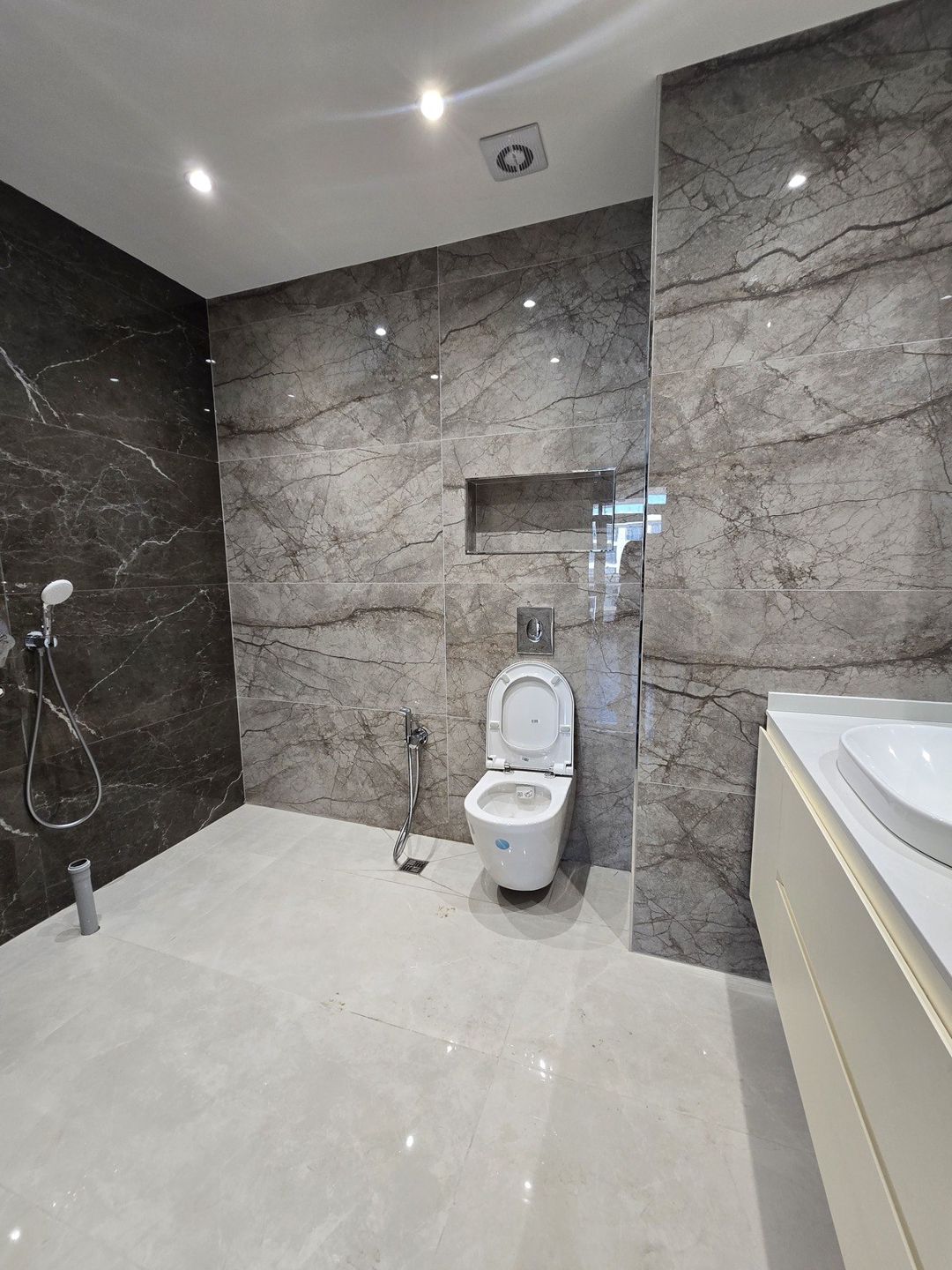 Satılır 3 otaqlı yeni tikili 106 m² — Mənzil, Bakı (12)