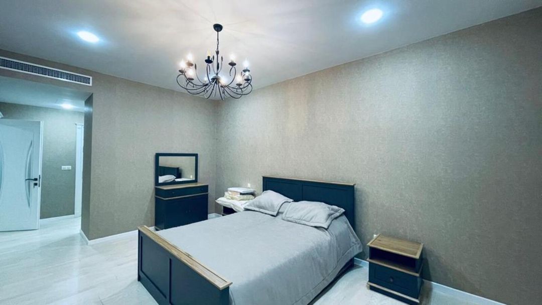 İcarəyə verilir 3 otaqlı yeni tikili 190 m² — Mənzil, Bakı (7)