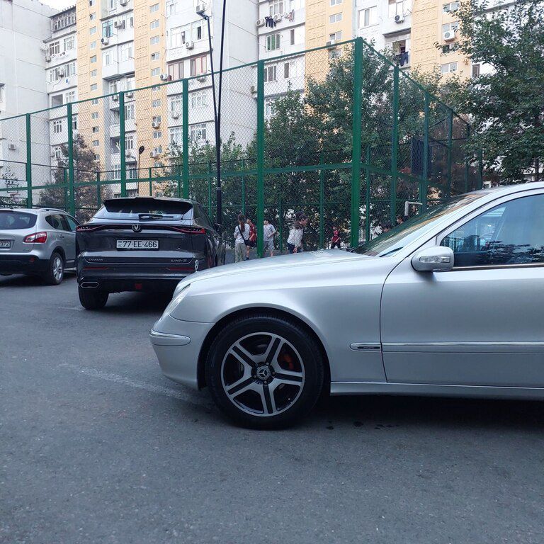 Mercedes E 270, 2.7 L, 2002 il, 424 400 km — Avtomobillər, Bakı (4)