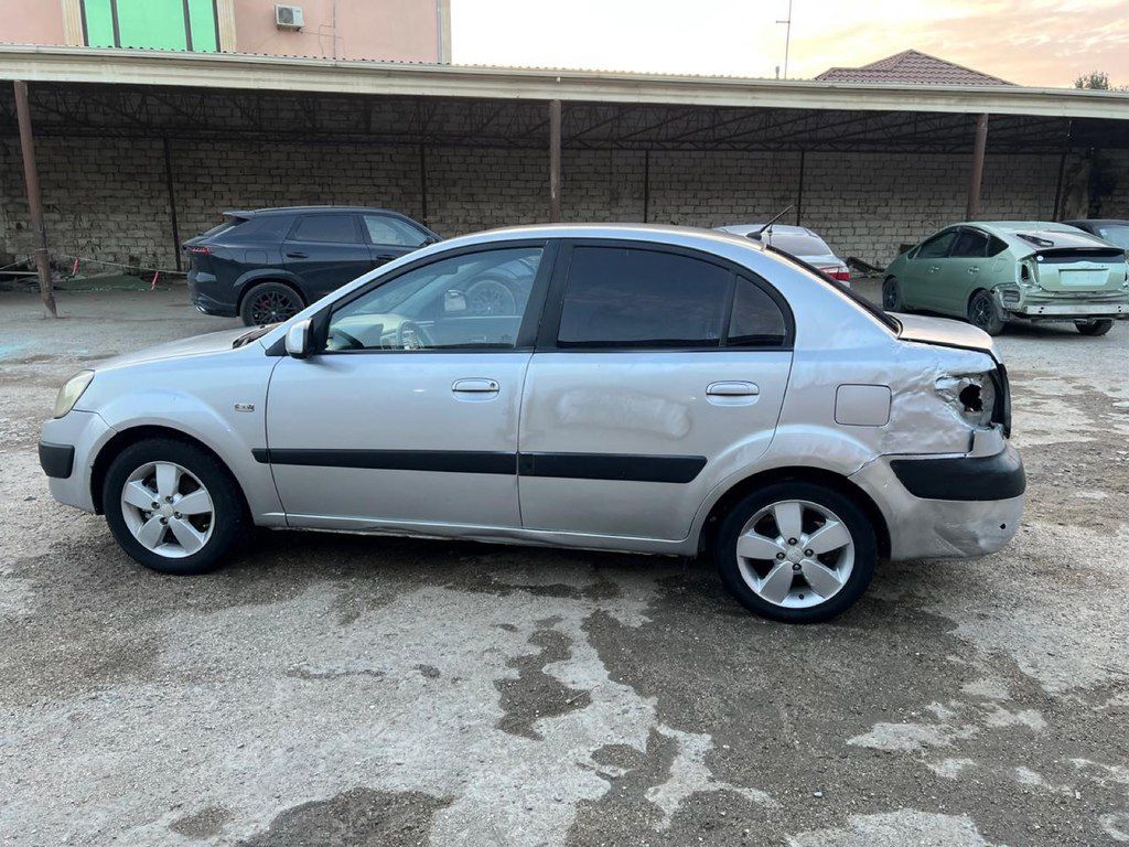 Kia Rio, 1.4 L, 2008 il, 262 313 km — Avtomobillər, Bakı (4)