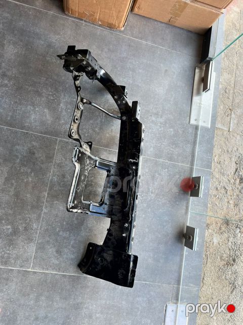 Jeep Wrangler ön sağ lanjeron hissəsi