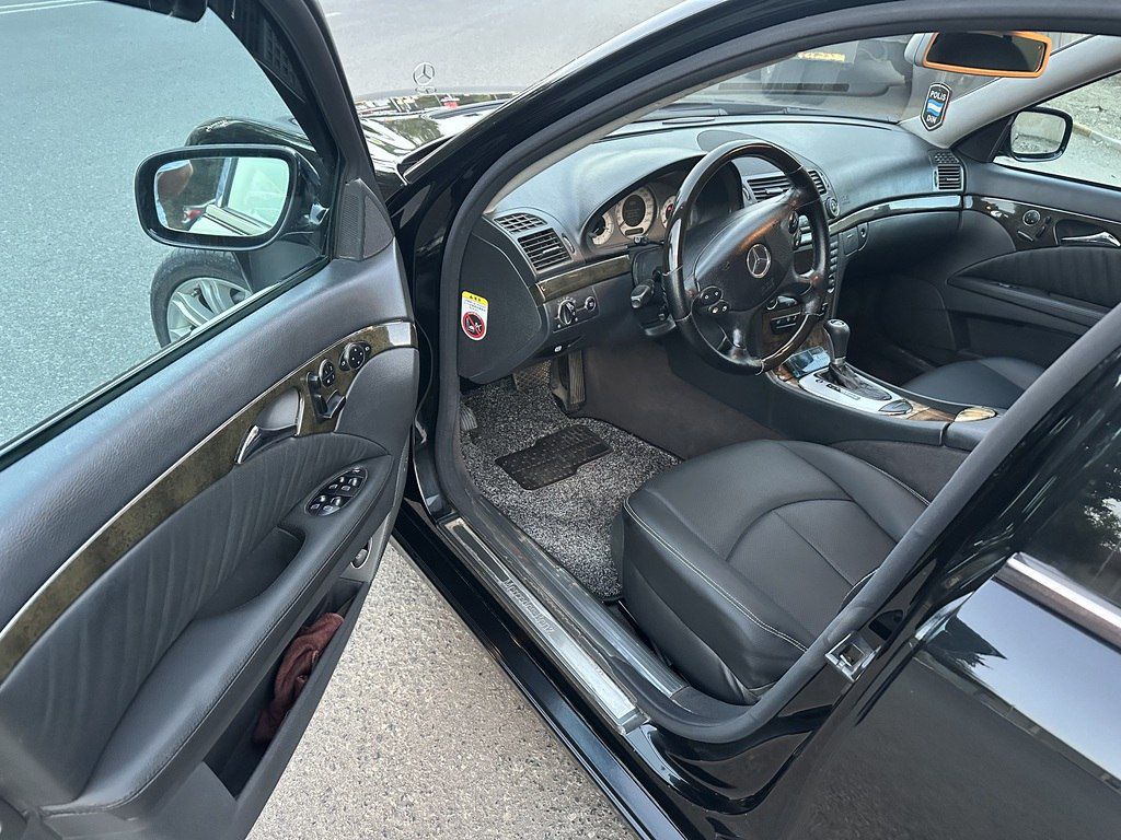 Mercedes E 300, 3.0 L, 2006 il, 111 000 km — Avtomobillər, Bakı (3)