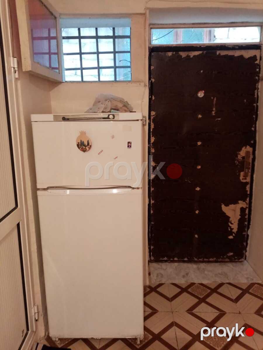 İcarəyə verilir 1 otaqlı köhnə tikili 41 m² — Mənzil, Bakı (5)