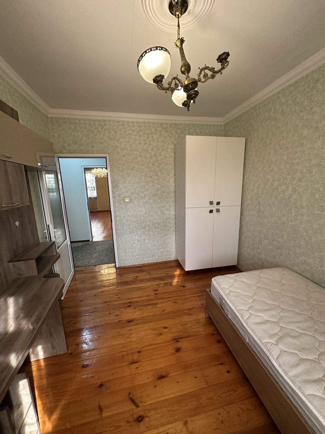 İcarəyə verilir 4 otaqlı köhnə tikili 100 m² — Mənzil, Bakı (3)