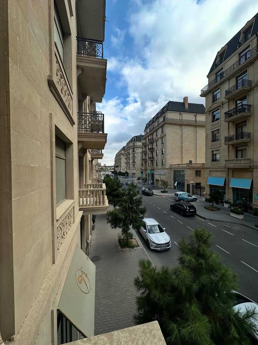 Satılır 4 otaqlı yeni tikili 160 m² — Mənzil, Bakı (4)