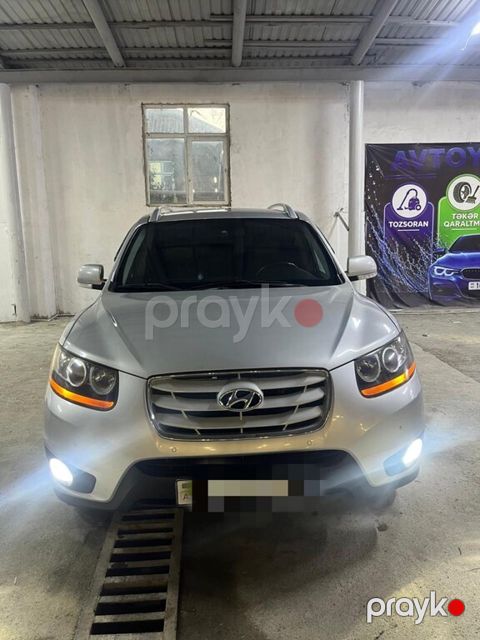 Hyundai Santa Fe, 2.2 L, 2009 il, 243 000 km