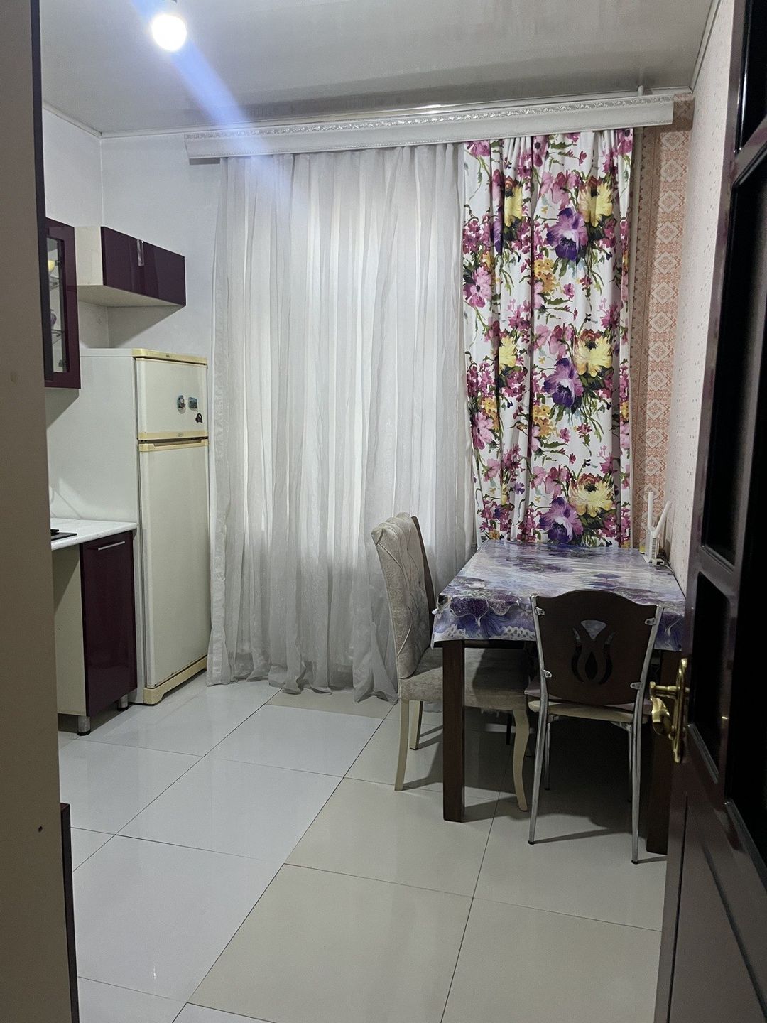 İcarəyə verilir 2 otaqlı köhnə tikili 62 m² — Mənzil, Bakı (7)