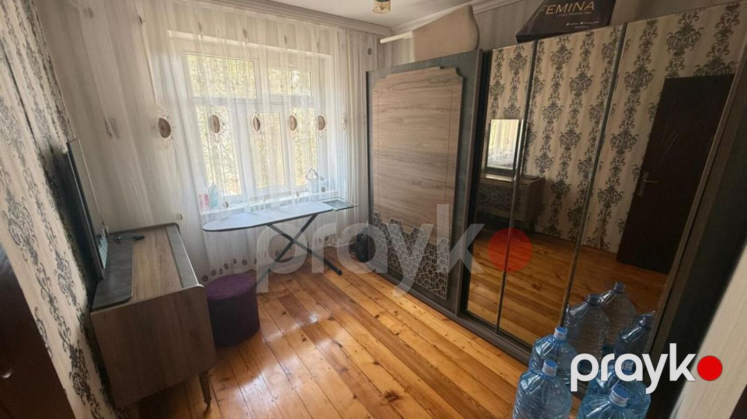 Satılır 4 otaqlı köhnə tikili 100 m² — Mənzil, Bakı (7)