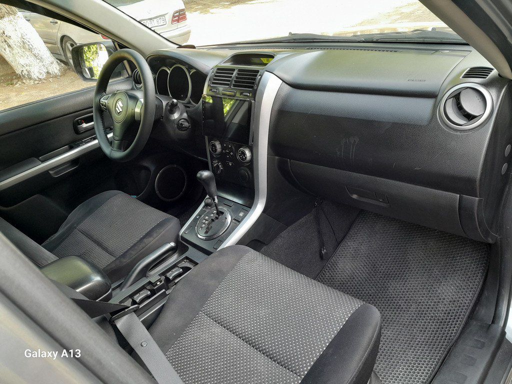 Suzuki Vitara, 2.0 L, 2005 il, 242 806 km — Avtomobillər, Bakı (7)