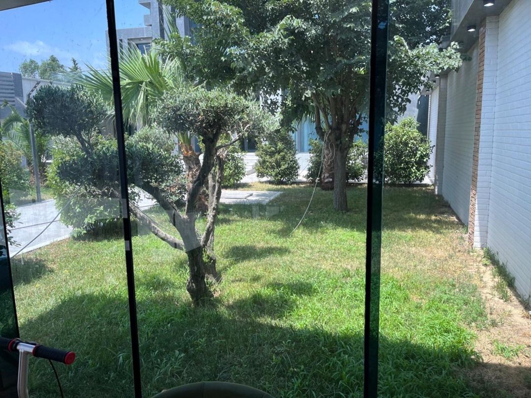 Satılır 5 otaqlı həyət evi/bağ evi 350 m² — Ev, villa, Bakı (10)