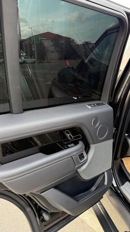 Land Rover Range Rover, 3.0 L, 2019 il, 148 000 km — Avtomobillər, Bakı (12)