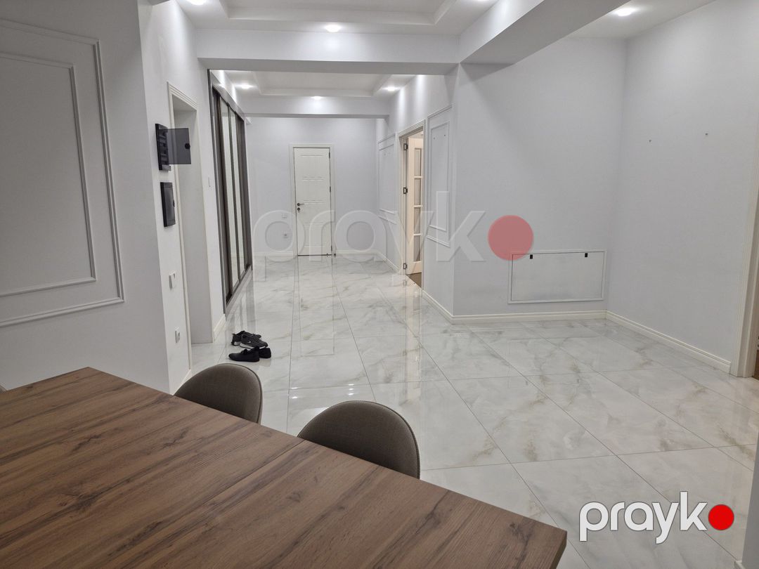 İcarəyə verilir 4 otaqlı yeni tikili 220 m² — Mənzil, Bakı (7)