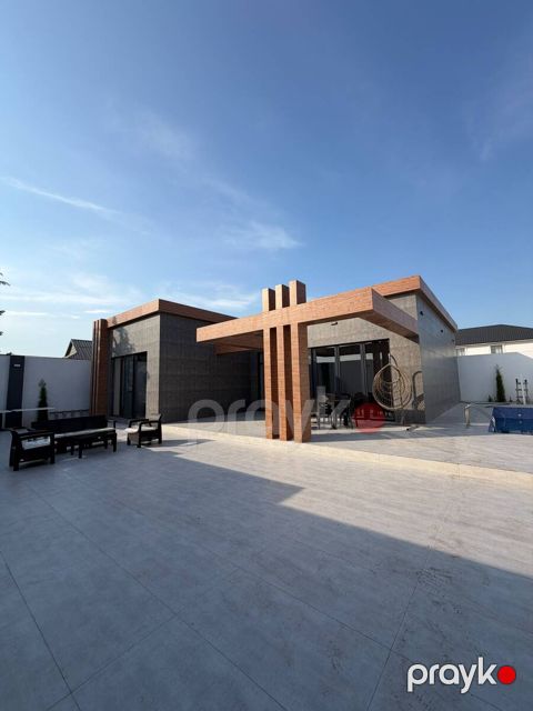 İcarəyə verilir 4 otaqlı həyət evi/bağ evi 170 m²