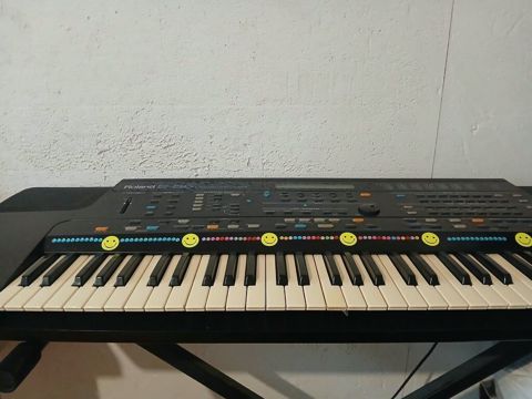 Sintezator, Roland, İşlənmiş — Sumqayıt