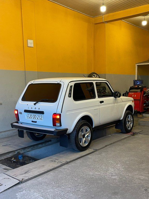 Lada (VAZ) Niva, 1.7 L, 2024 il, 52 000 km — Avtomobillər, Gəncə (3)