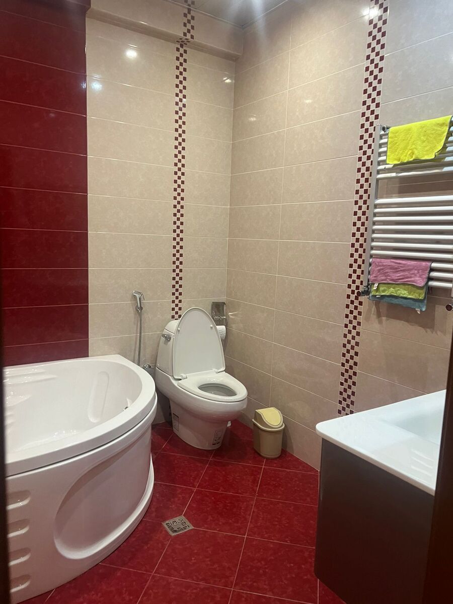 İcarəyə verilir 3 otaqlı yeni tikili 190 m² — Mənzil, Bakı (7)