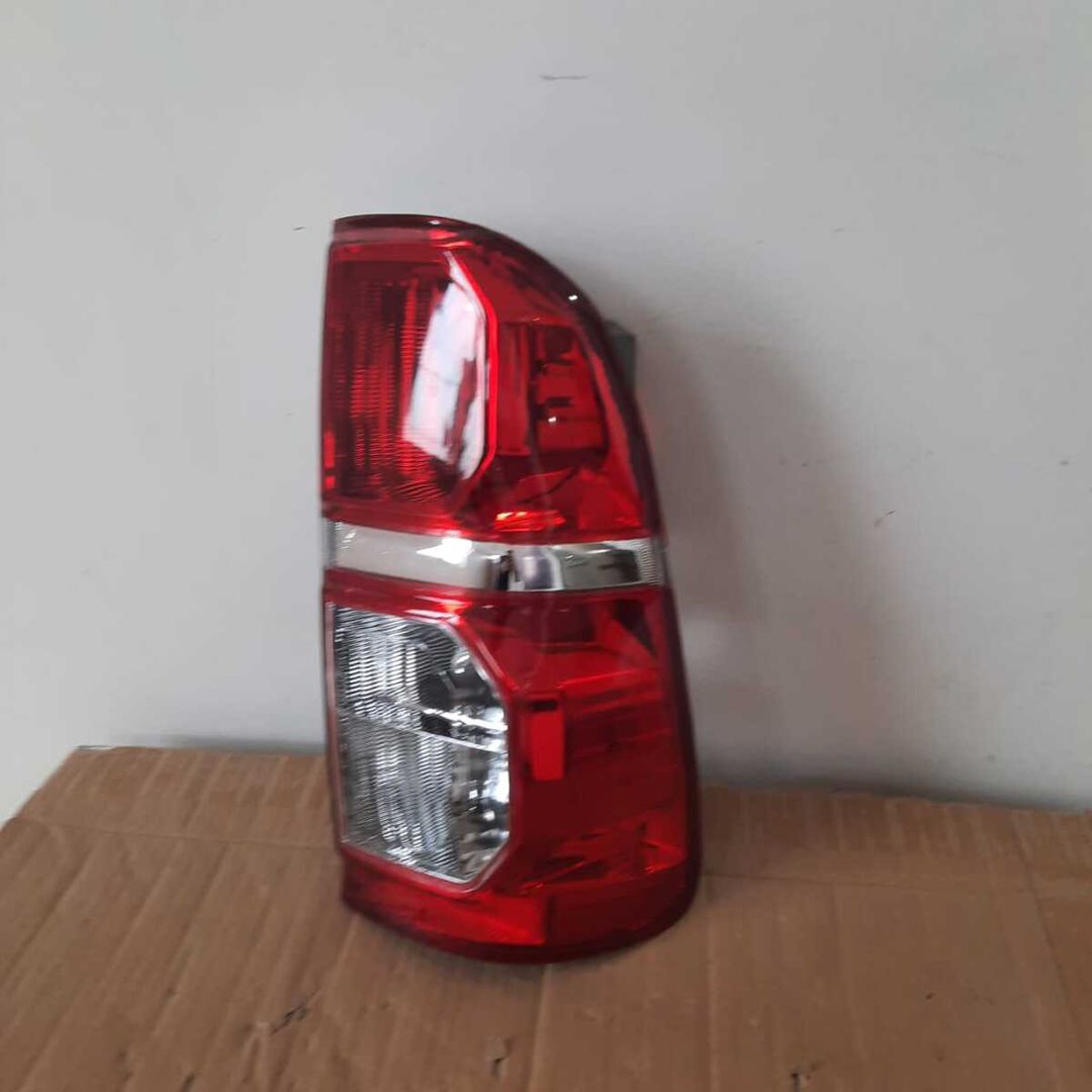 "Toyota Hilux 2004-2022" stop işığı — Ehtiyat hissələri və aksesuarlar, Bakı (3)