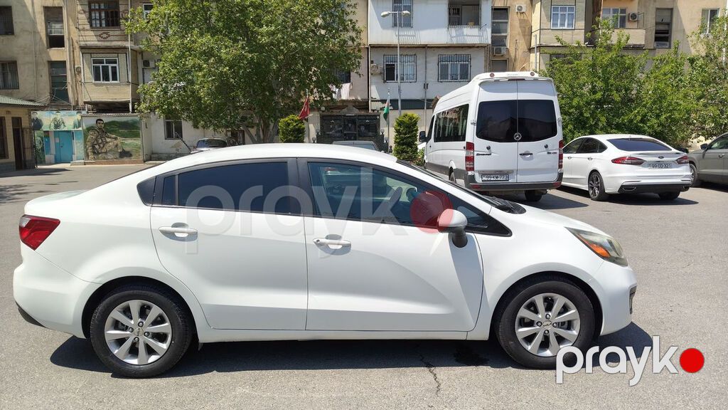 Kia Rio: 1.6 l 2015 il Sedan — Avtomobillər, Bakı (4)