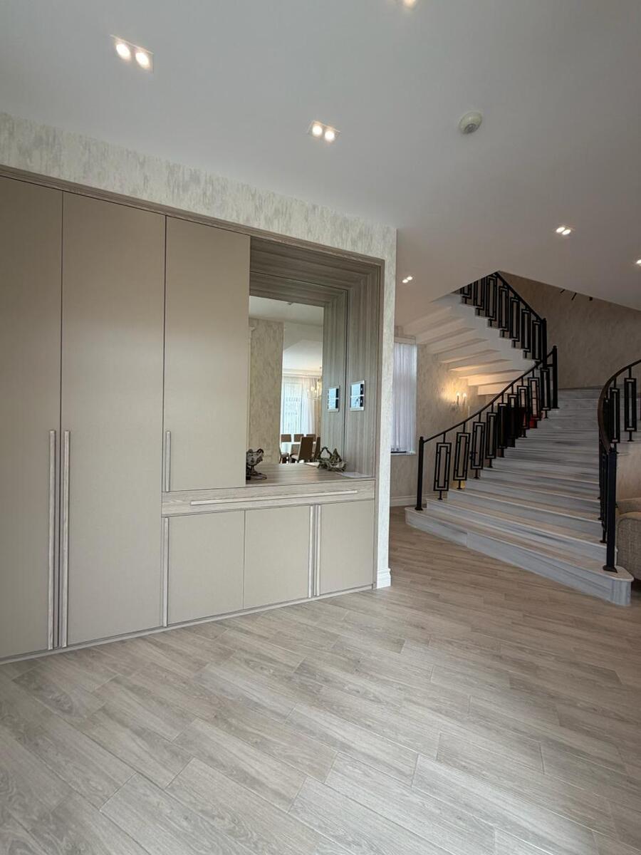 Satılır 4 otaqlı həyət evi/bağ evi 180 m² — Ev, villa, Bakı (9)