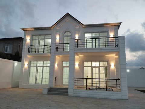 Satılır 6 otaqlı həyət evi/bağ evi 270 m² — Bakı