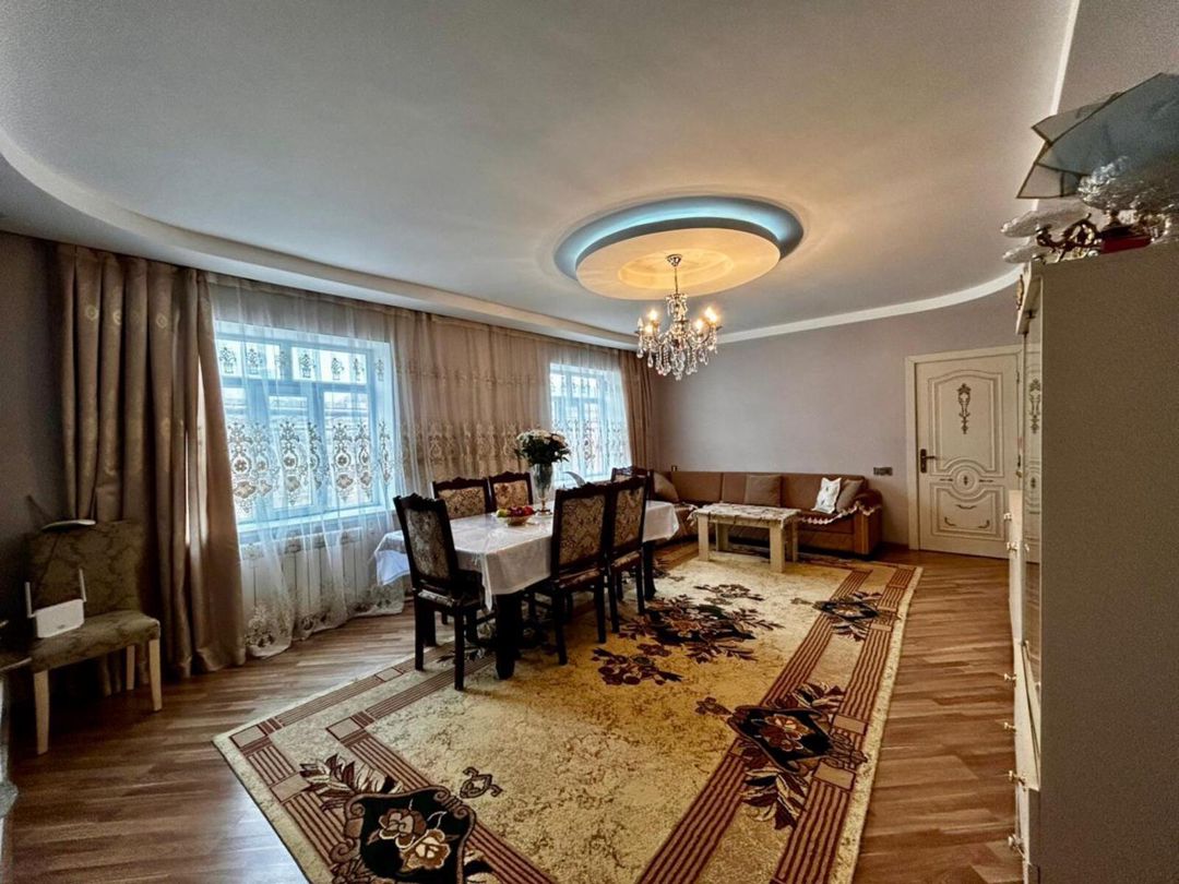 Satılır 5 otaqlı həyət evi/bağ evi 250 m² — Ev, villa, Bakı (3)