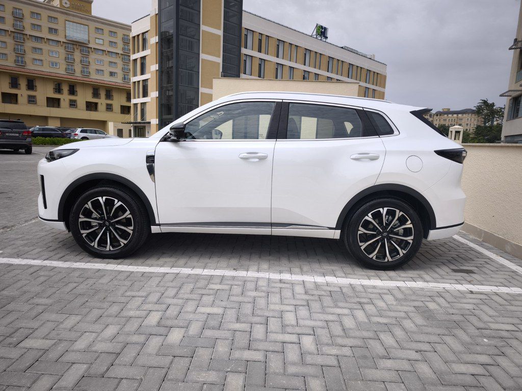 Changan Qiyuan Q05, 1.5 L, 18.99 kWh, 2025 il, 15 000 km — Avtomobillər, Bakı (4)