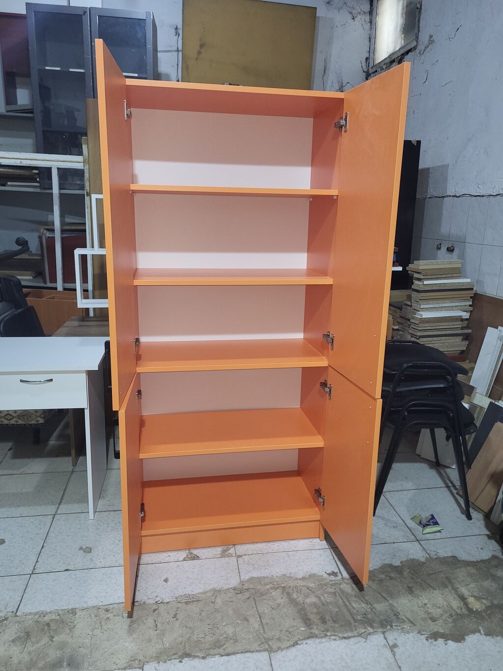 Narıncı rəngdə şkaf – 4 qapılı, çoxrəfli model - Material — Şkaflar, Bakı (4)