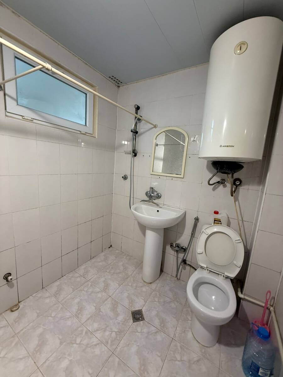 Satılır 2 otaqlı köhnə tikili 40 m² — Mənzil, Bakı (9)