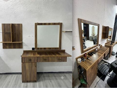Salon ücün 4 dest mebel satilir. Uzunluq 1.40.En:40. Güzgü 90/90 Divar — Bakı