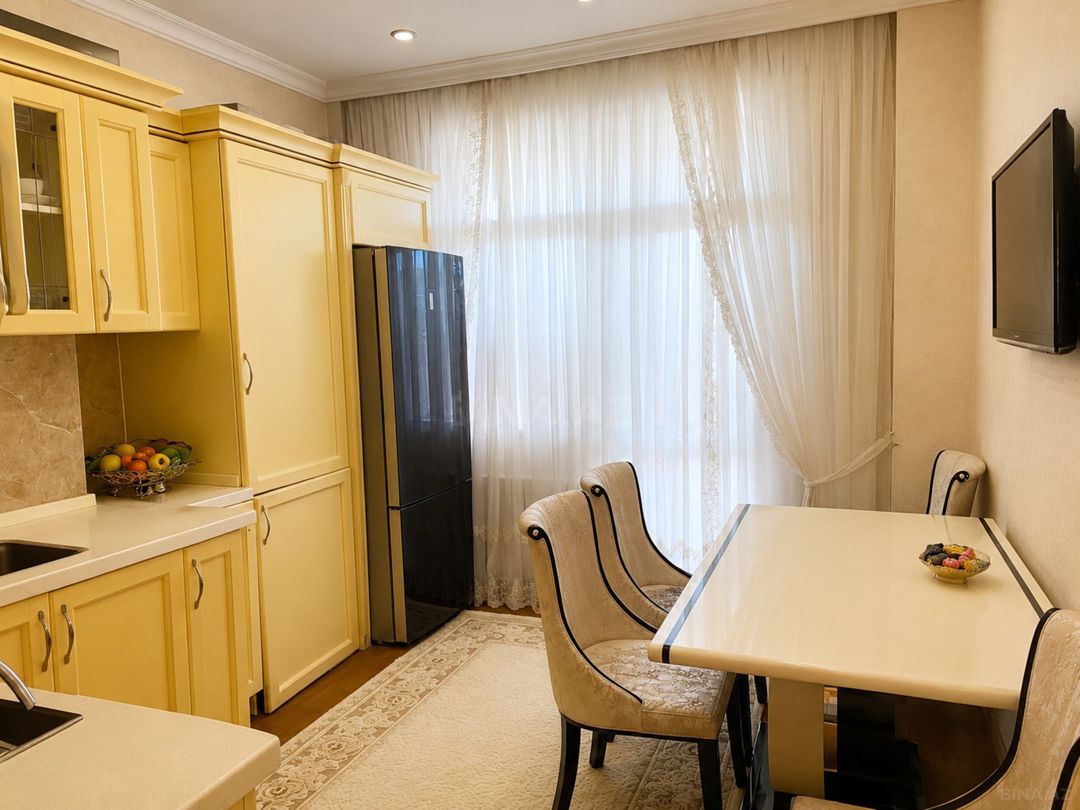Satılır 2 otaqlı yeni tikili 80 m² — Mənzil, Bakı (3)