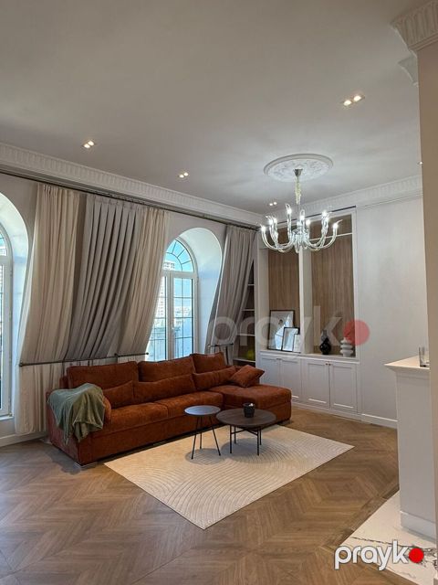 İcarəyə verilir 2 otaqlı yeni tikili 90 m²