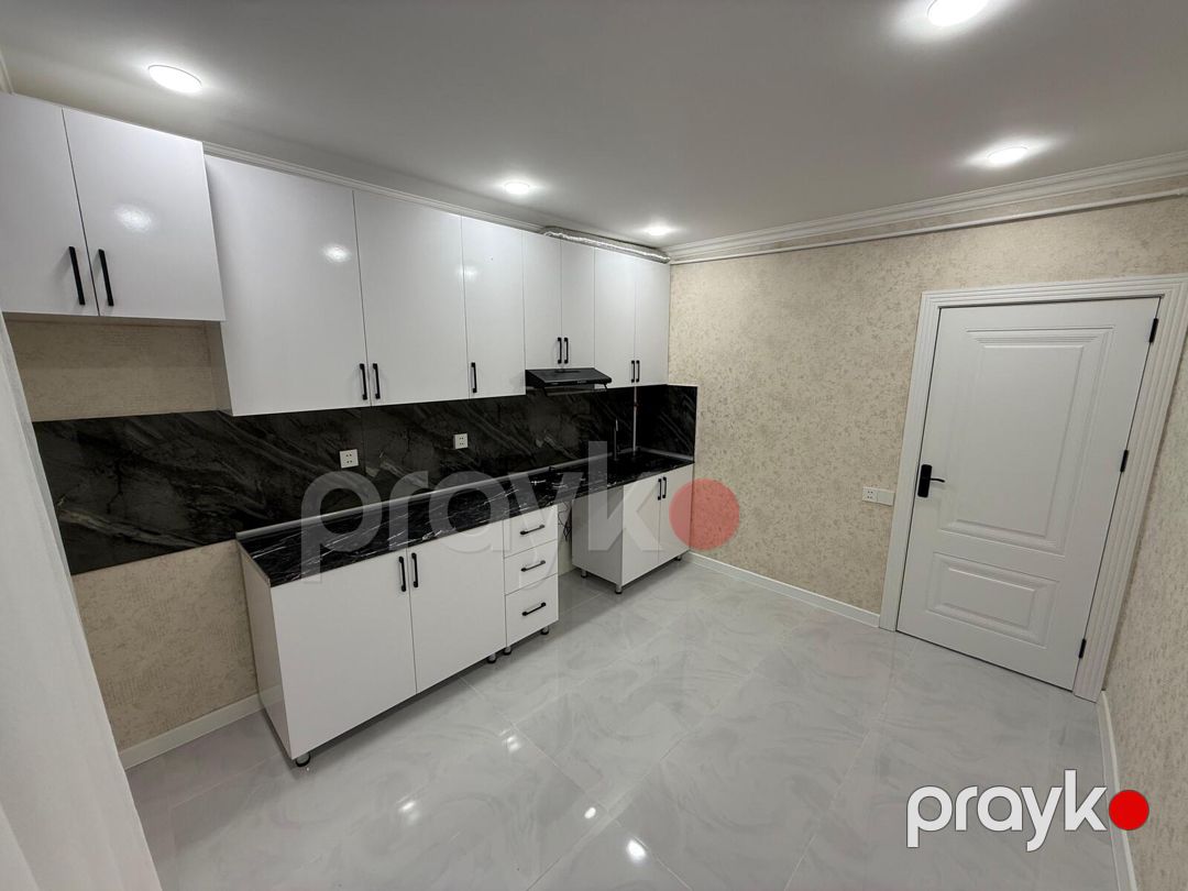 Satılır 2 otaqlı köhnə tikili 55 m² — Mənzil, Bakı (2)
