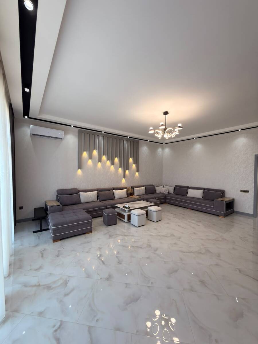 Satılır 5 otaqlı həyət evi/bağ evi 400 m² — Ev, villa, Bakı (8)