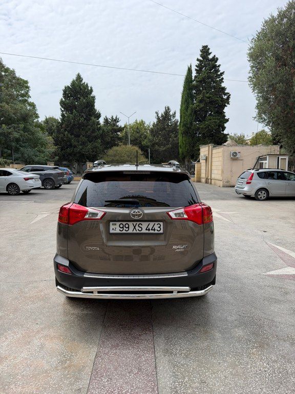 Toyota RAV4, 2.0 L, 2013 il, 130 000 km — Avtomobillər, Bakı (9)