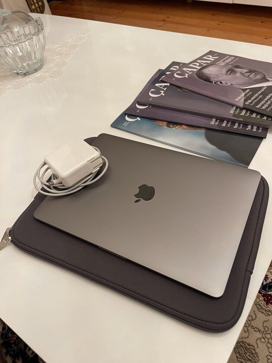 Apple MacBook Pro 13 Touch Bar 2020 — Noutbuklar, Bakı (6)