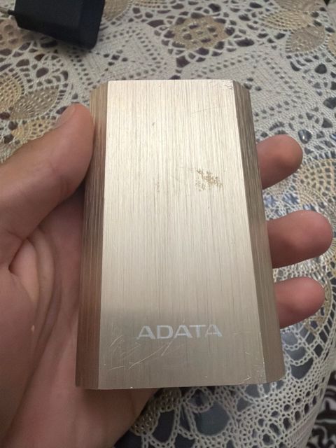 Power bank Adata 10000 mAh — Bakı