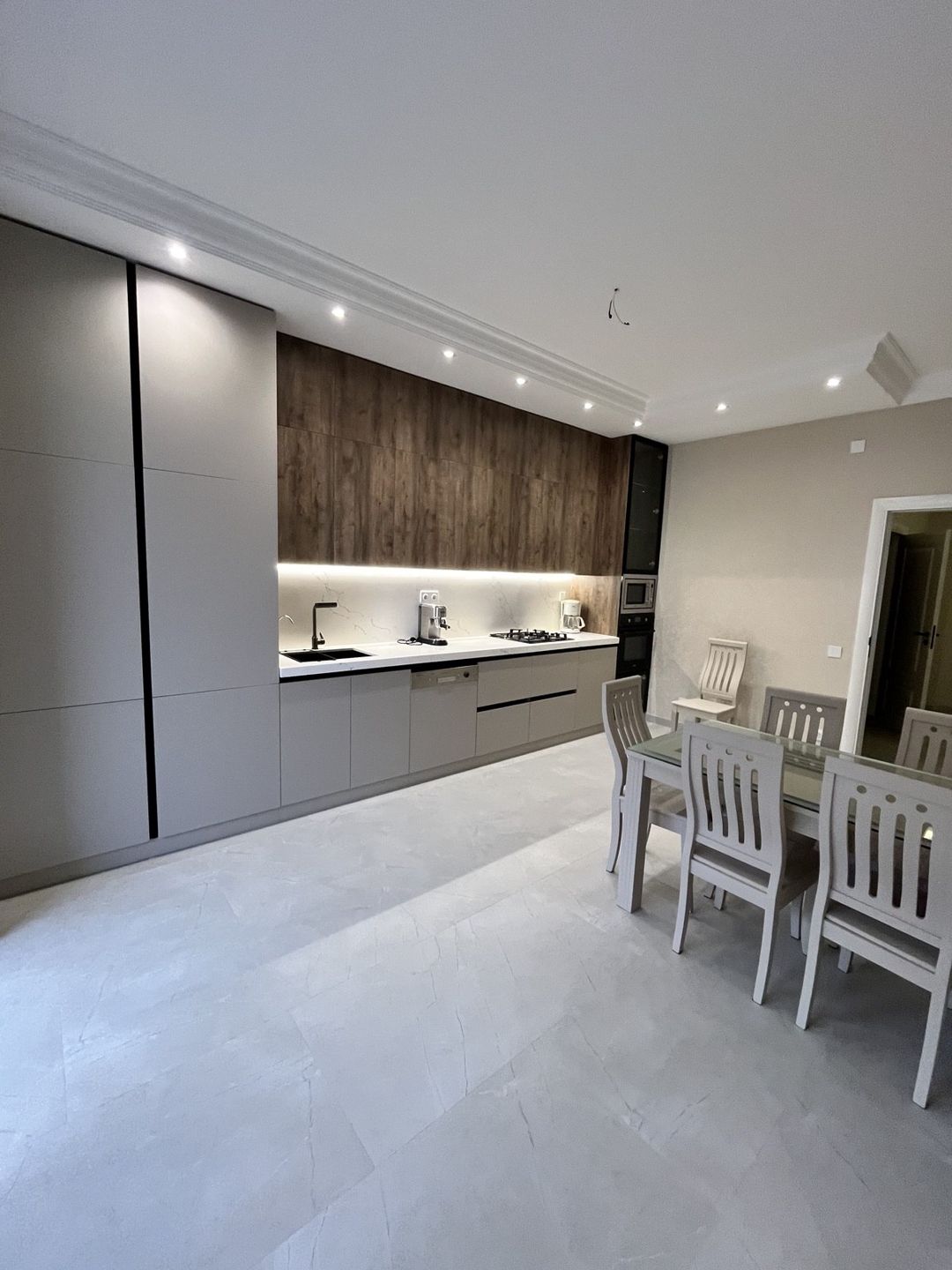 3-otaqlı yeni tikili kirayə verilir, Kazım Kazımzadə küç.,7 125 m² — Mənzil, Bakı (2)