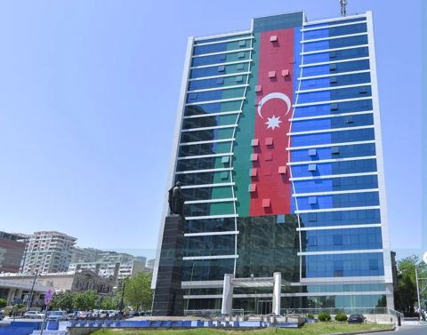 Satılır 3 otaqlı yeni tikili 80 m² — Bakı