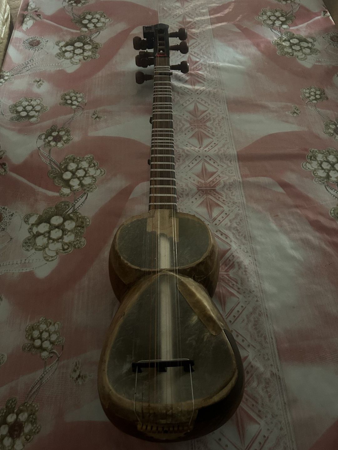 Tar — Musiqiə alətləri, Bakı (2)