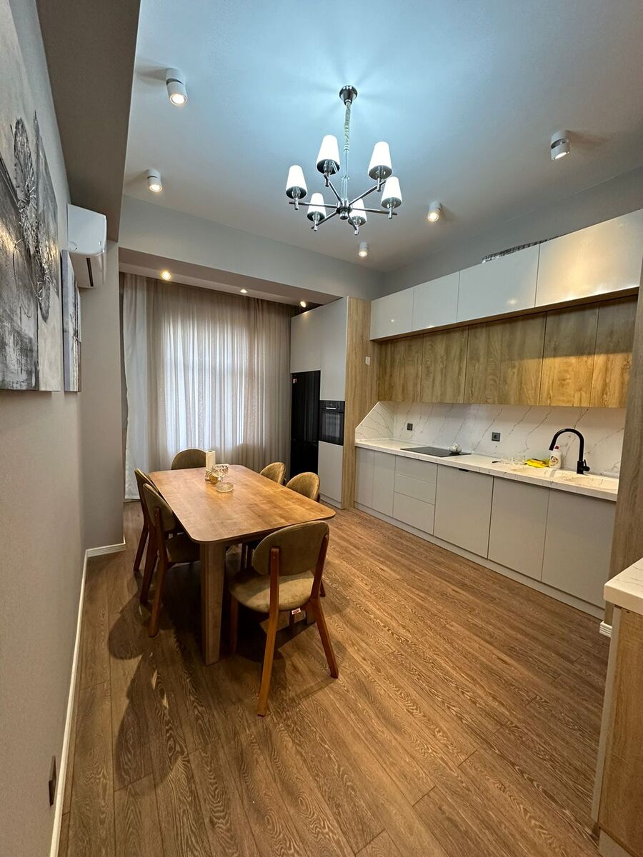 İcarəyə verilir 3 otaqlı yeni tikili 136 m² — Mənzil, Bakı (5)