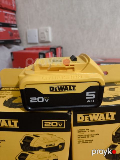 "DeWalt" batareyası