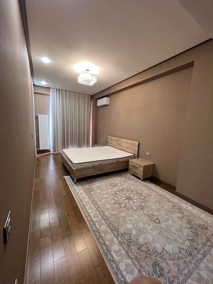 Satılır 4 otaqlı yeni tikili 165 m² — Mənzil, Bakı (2)