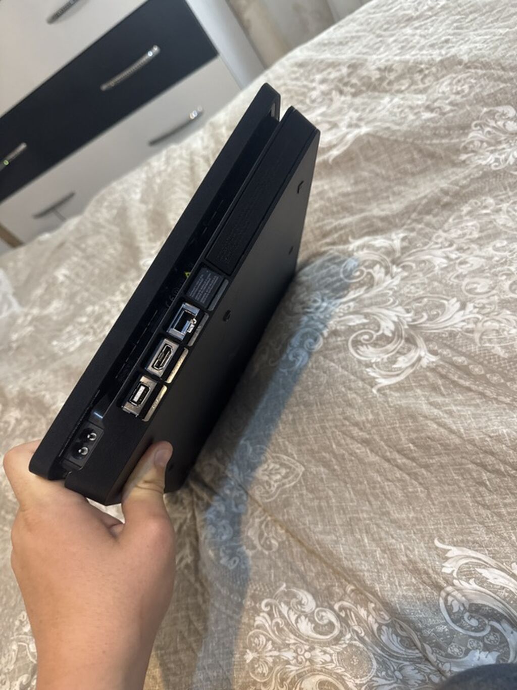 Məhsul: Sony PlayStation 4 Slim (qara) Təsvir: - Kompakt və səssiz — Oyun konsolları, Gədəbəy (2)